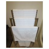 Towel Rack w/ Towels