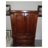 Pine Bachelors Chest