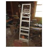 6 Ft Step Ladder & Barn Scoop