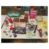 Table Lot of Vintage Items