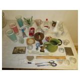 Table Lot of Glassware