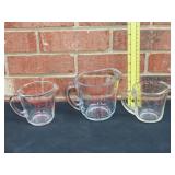 3 Glass Measuring Cups