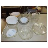 Table Lot of Glassware