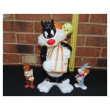 Looney Tunes Cookie Jar w/ Salt & Pepper