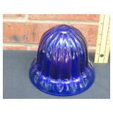 Cobalt Blue String Holder