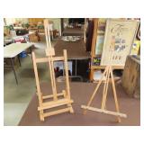 Two Wood Easles - 30"