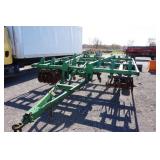 John Deere 712 Chisel Plow 9 Shank