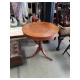 Round side table with leather insert