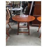 Antique oval side table