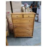 Pine chest of drawers