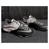 Tennis shoes marked Nike, new, size 10 1/2