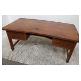 Vintage 4 drawer knee hole desk