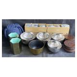 Group of miscellaneous home decor