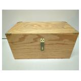 Vintage oak jewelry / memento wooden chest.
