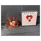 2002 Betty Boob hearts 3D sculpture