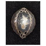 Jewelry: engraved sterling silver brooche, Siam