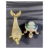 2 Rucinni boxes - 1 dolphin, 1 turtle