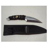 Skull handled Knife in holster. 8.5"