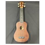 Vintage Hilo ukulele