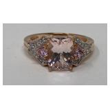 Rose gold ring with Tanzanite and diamonds