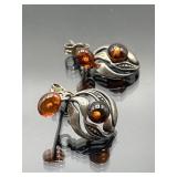 Sterling silver amber earrings, 2.75g
