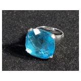 Jewelry: Swarovski cocktail ring crystal, size 8