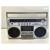 Vintage Toshiba AM/FM stereo radio cassette