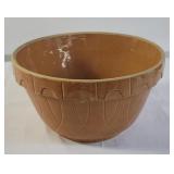 Vintage pottery mixing bowl 6" x 11"