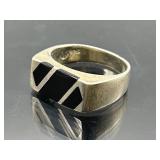 Sterling silver black onyx inlay ring, 4.59g
