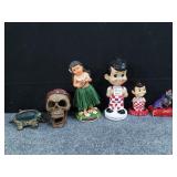 Big boy bobble head, trinket box, etc. Box lot