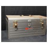 Craftsman tool box, 18" l. x 8 1/4" x 9 1/4" h,