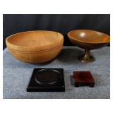 Group of miscellaneous carved wood items