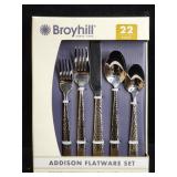 Broyhill - Addison - 22 piece flatware set BNIB