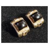 Jewelry: pair of onyx sterling silver clip on