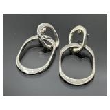 Scratch tested silver chain link earrings, 9.58g