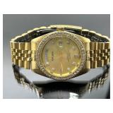 Ladies Gruen gold tone wrist watch