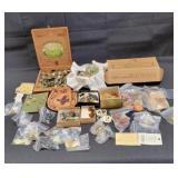 Antique & vintage group of buttons / leather