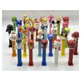 Collection of 30 Pez dispensers- Disney, Star