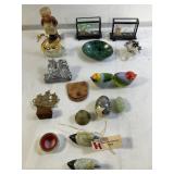 Group of miscellaneous figurines, etc box lot