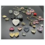 Collection of crystal & glass heart earrings &