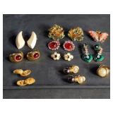 Group of earrings & brooches, PB