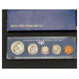 1966 SMS US Mint Coin set in original box. Silver