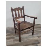 Stickley Bros. Co.  antique  arm chair 21"w 19"d