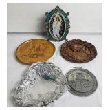Group of decorative wall plates and picture frame