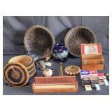 Group of vintage items with ash tray / lighters  /