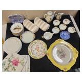 Ceramic/porcelain plate & cup collection - Japan