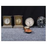 Group of vintage clocks box lot