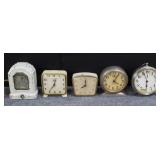Group of vintage clocks box lot