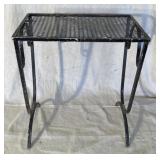 Metal plant stand