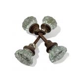 Pair of antique glass doorknobs, 6ï¿½ l.